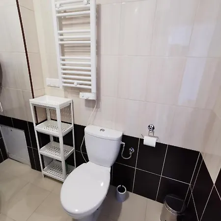 Br Apartment